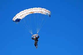 开云电竞-2025年河南省羽毛球公开赛挥拍，第十四届河南省羽毛球锦标赛